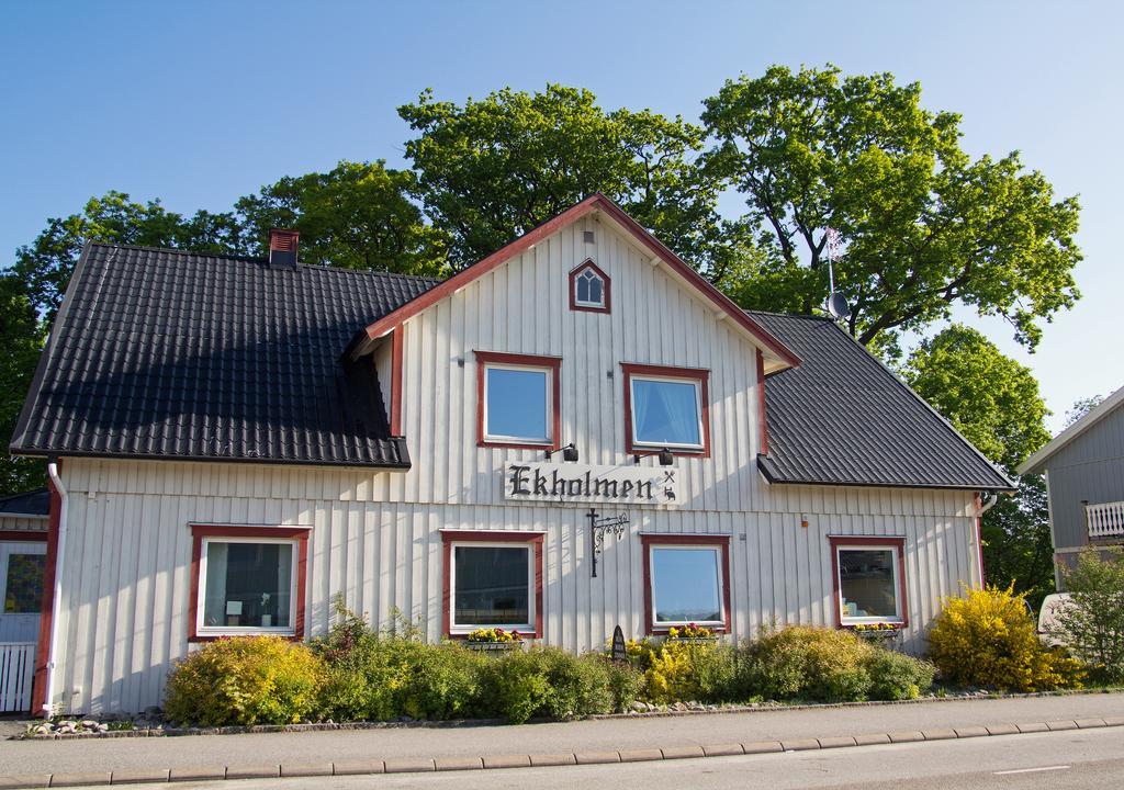 Pensionat Ekholmen Vessigebro Exterior foto